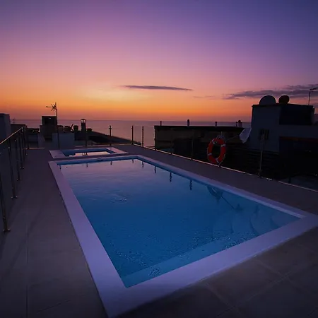 Sun Apartment